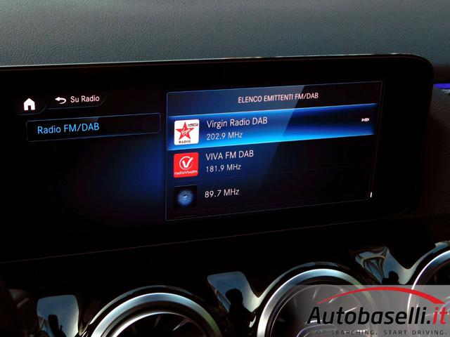 MERCEDES-BENZ GLA 180 usata, con Apple CarPlay