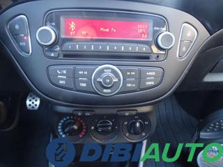 OPEL Corsa usata, con USB