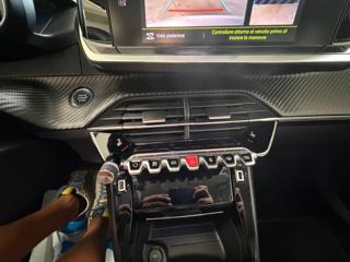 PEUGEOT 2008 usata, con Specchietti laterali elettrici