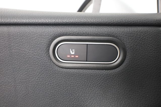 MERCEDES-BENZ A 180 usata 11