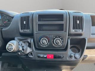 PEUGEOT Boxer usata 11