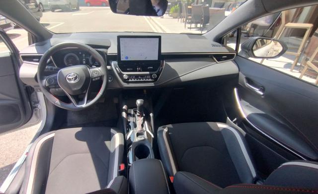 TOYOTA Corolla usata, con Servosterzo