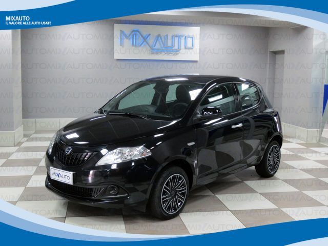 LANCIA Ypsilon usata, con ABS