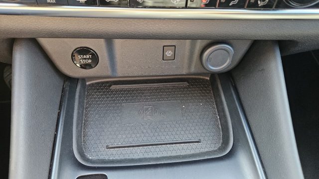 NISSAN Qashqai usata, con Volante in pelle