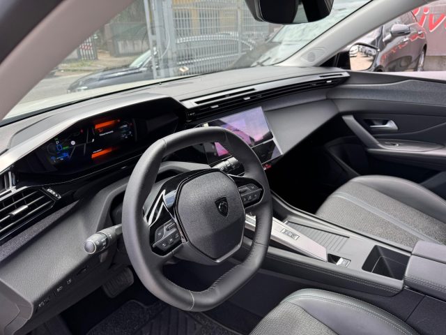 PEUGEOT 308 usata, con Interni in pelle