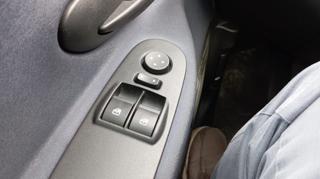 LANCIA Ypsilon usata, con MP3