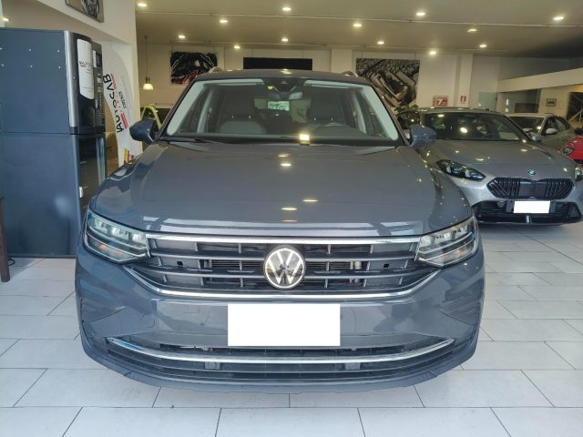 VOLKSWAGEN Tiguan usata, con Airbag