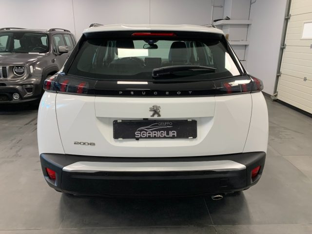 PEUGEOT 2008 usata, con Luci diurne
