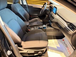 FORD Focus usata, con Park Distance Control