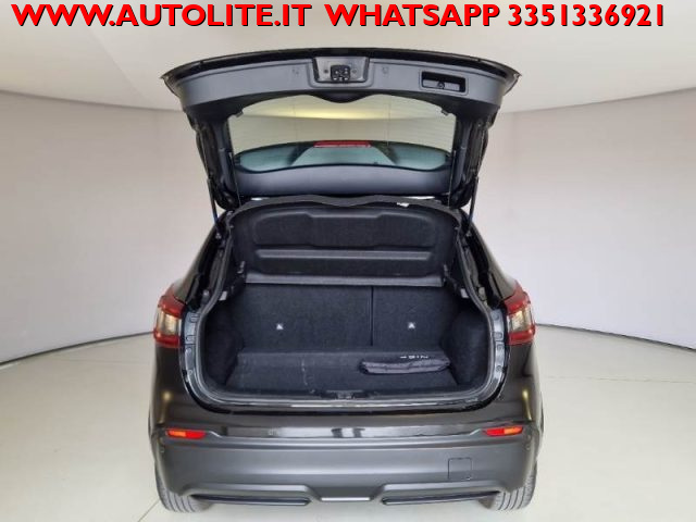NISSAN Qashqai usata, con Boardcomputer