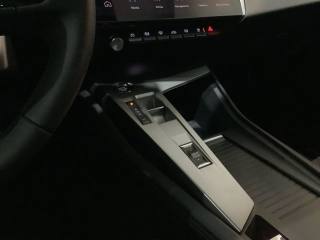 PEUGEOT 408 usata, con Climatizzatore