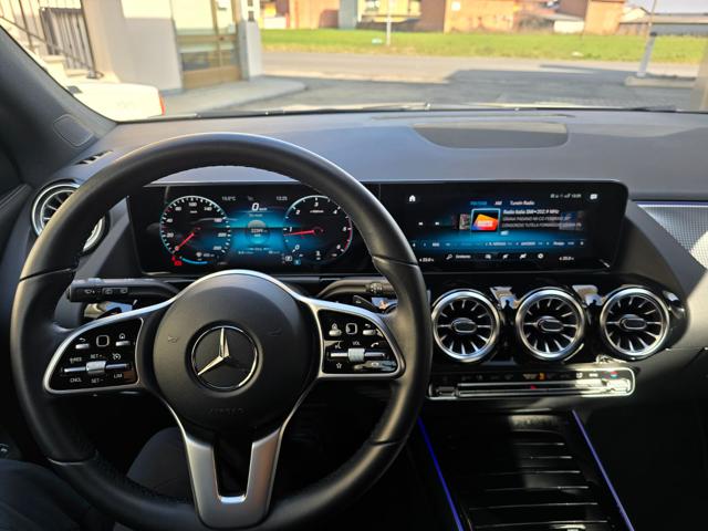 MERCEDES-BENZ GLA 200 usata, con Chiusura centralizzata