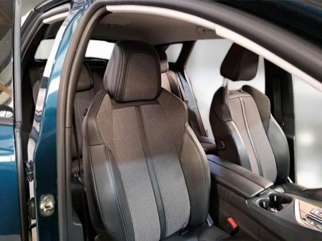 PEUGEOT 3008 usata, con Bluetooth