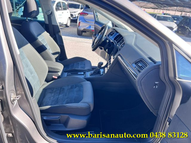 VOLKSWAGEN Golf usata, con Autoradio