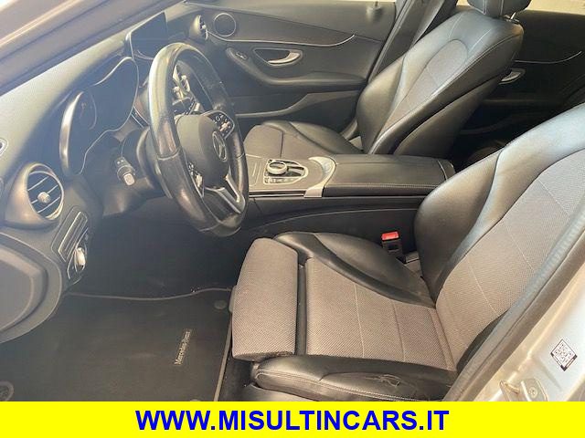 MERCEDES-BENZ C 220 usata, con Chiusura centralizzata
