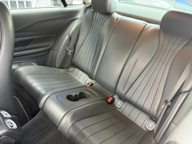 MERCEDES-BENZ E 220 usata, con Interni in pelle