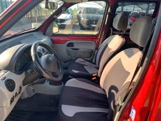 RENAULT Kangoo usata, con Climatizzatore