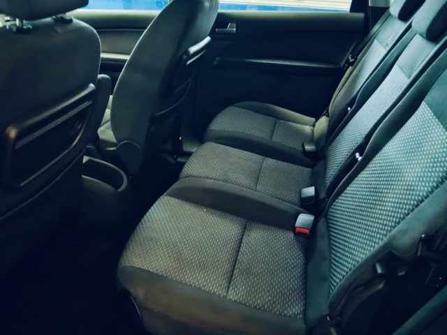 FORD Focus C-Max usata, con Chiusura centralizzata