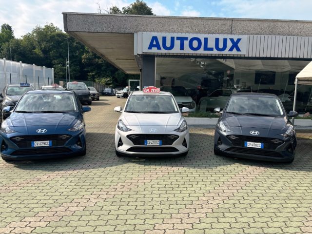 HYUNDAI i10 usata, con Airbag