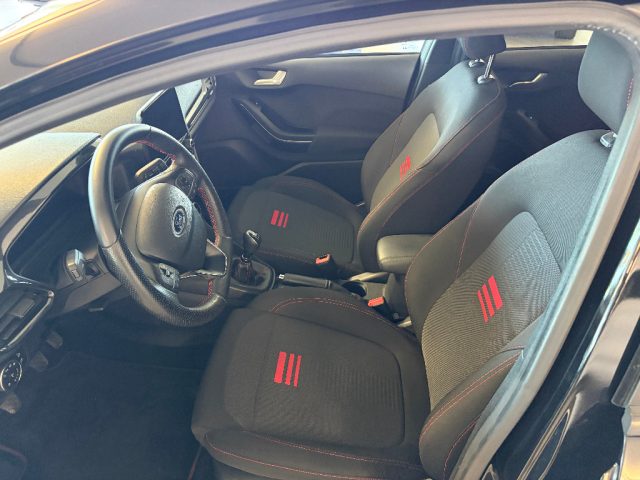 FORD Fiesta usata, con Controllo automatico clima