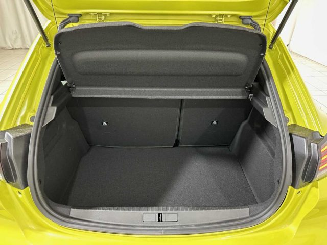 PEUGEOT 208 usata, con Bracciolo