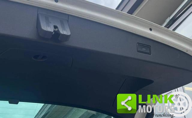 VOLKSWAGEN Tiguan usata, con Boardcomputer