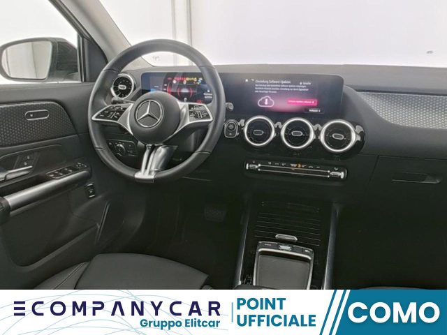 MERCEDES-BENZ GLA 180 usata, con Alzacristalli elettrici