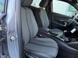 PEUGEOT 2008 usata, con Airbag testa