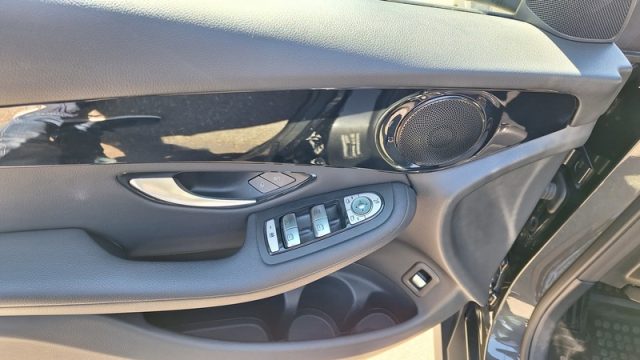 MERCEDES-BENZ GLC 200 usata, con Cruise Control