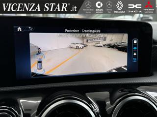 MERCEDES-BENZ A 200 usata, con Touch screen