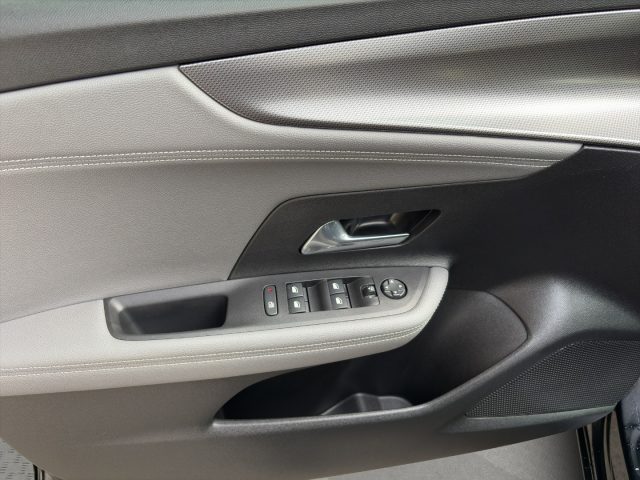 OPEL Mokka usata, con Bracciolo