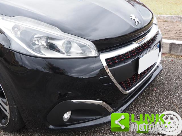 PEUGEOT 208 usata 10