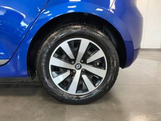 RENAULT Clio usata, con Controllo elettronico della corsia