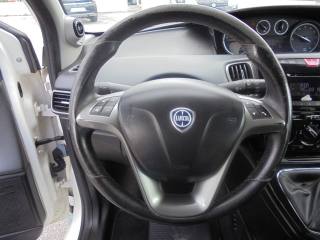 LANCIA Ypsilon usata 26