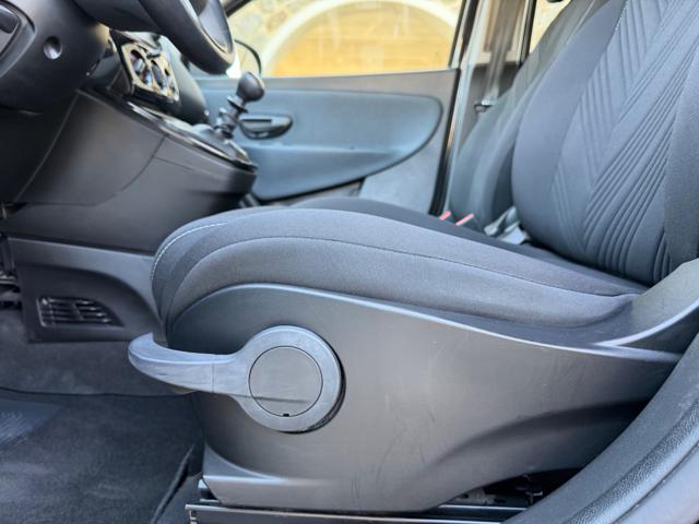 LANCIA Ypsilon usata, con Bluetooth