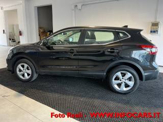 NISSAN Qashqai usata, con Controllo automatico clima
