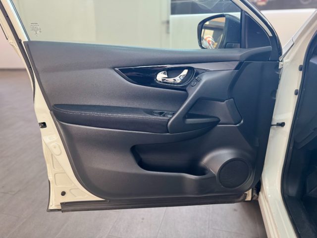 NISSAN Qashqai usata, con Cruise Control