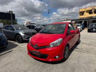 TOYOTA Yaris usata, con Airbag
