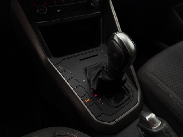 VOLKSWAGEN Polo usata, con Frenata d