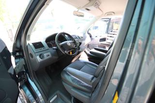 VOLKSWAGEN Multivan usata, con Climatizzatore