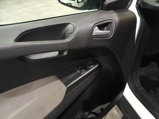 FORD Tourneo Courier usata, con Servosterzo