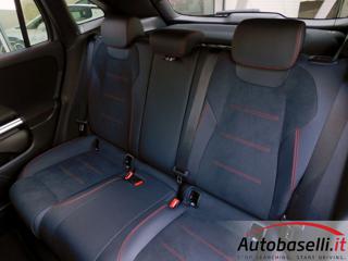 MERCEDES-BENZ GLA 180 usata 80