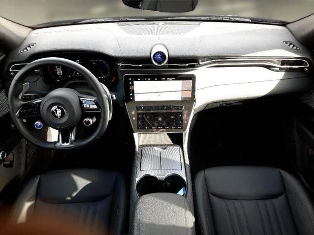 MASERATI Grecale usata, con Alzacristalli elettrici