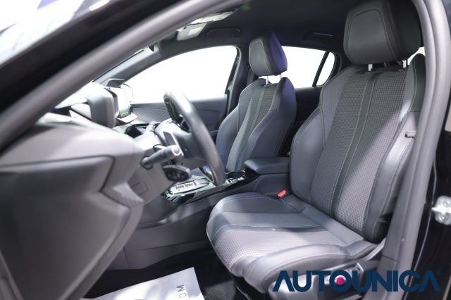 PEUGEOT 208 usata, con Autoradio