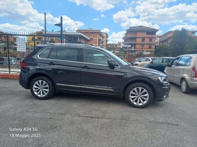 VOLKSWAGEN Tiguan usata, con Airbag laterali