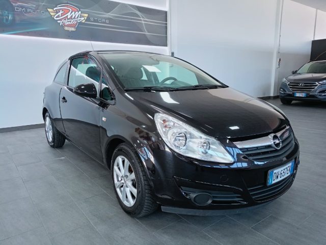OPEL Corsa usata, con Airbag laterali