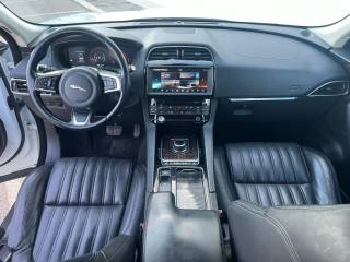 JAGUAR E-Pace usata, con MP3
