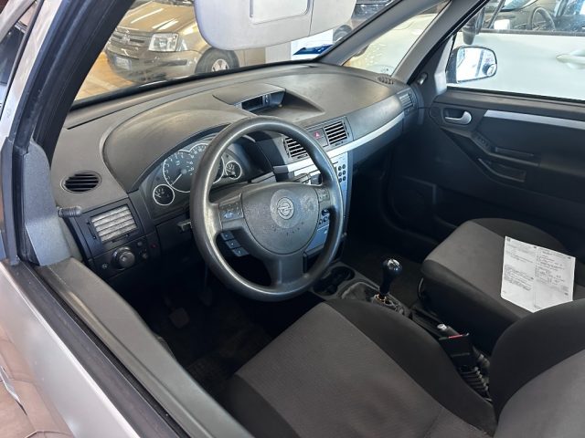 OPEL Meriva usata, con Autoradio