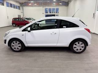OPEL Corsa usata, con Climatizzatore