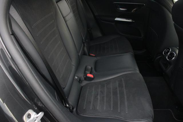 MERCEDES-BENZ GLC 300 usata, con Sedile posteriore sdoppiato